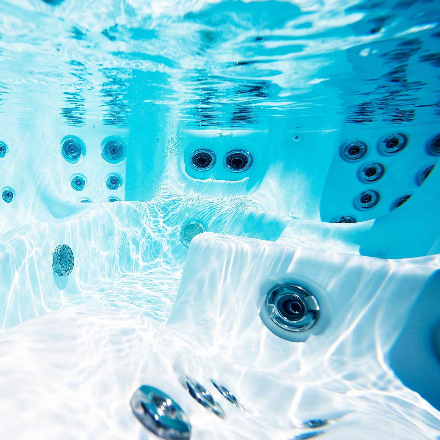 Wellis Olympus Luxury Hot Tub